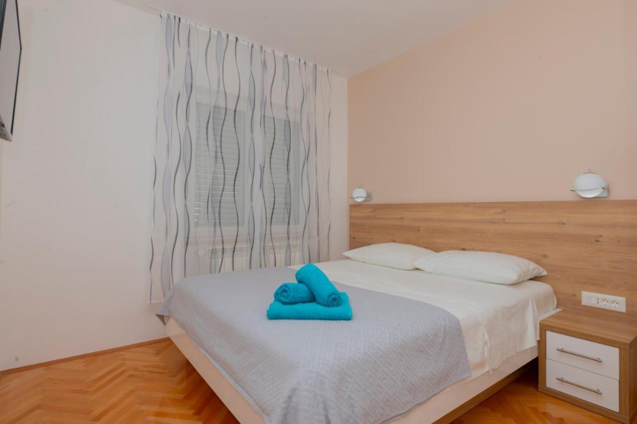 Apartments Radeljic Podstrana Exterior foto