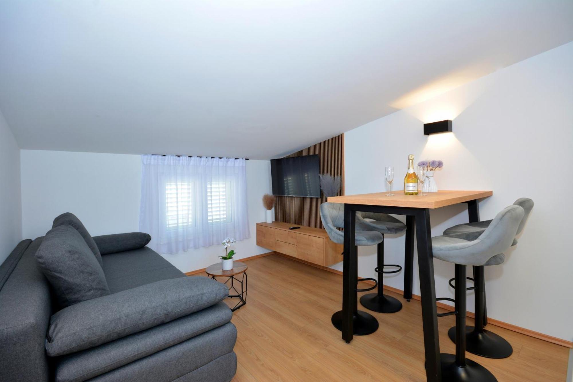 Apartments Radeljic Podstrana Exterior foto