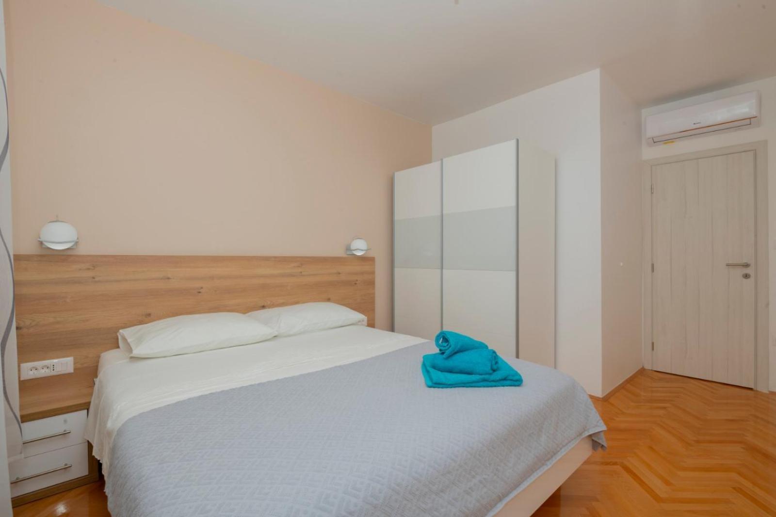 Apartments Radeljic Podstrana Quarto foto